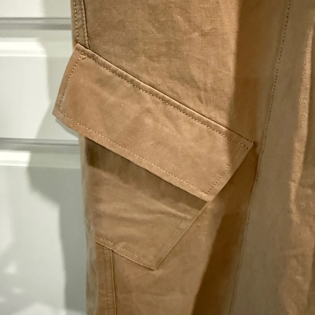 Women's Tan Cotton Cargo Pants Elastic Waist Pull On Baggy Relaxed NWT Brown - Image 5