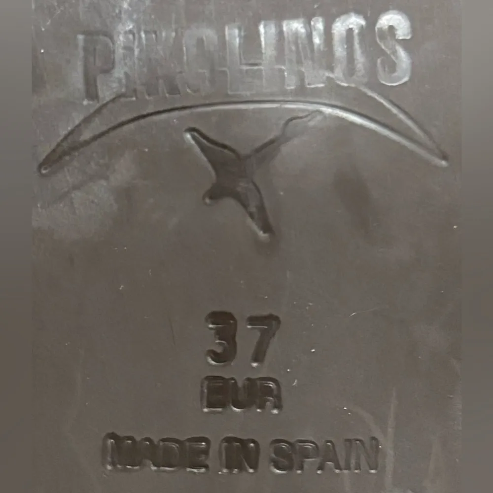 Pikolinos Women’s Leather Buckle Strap Shoes - Image 10