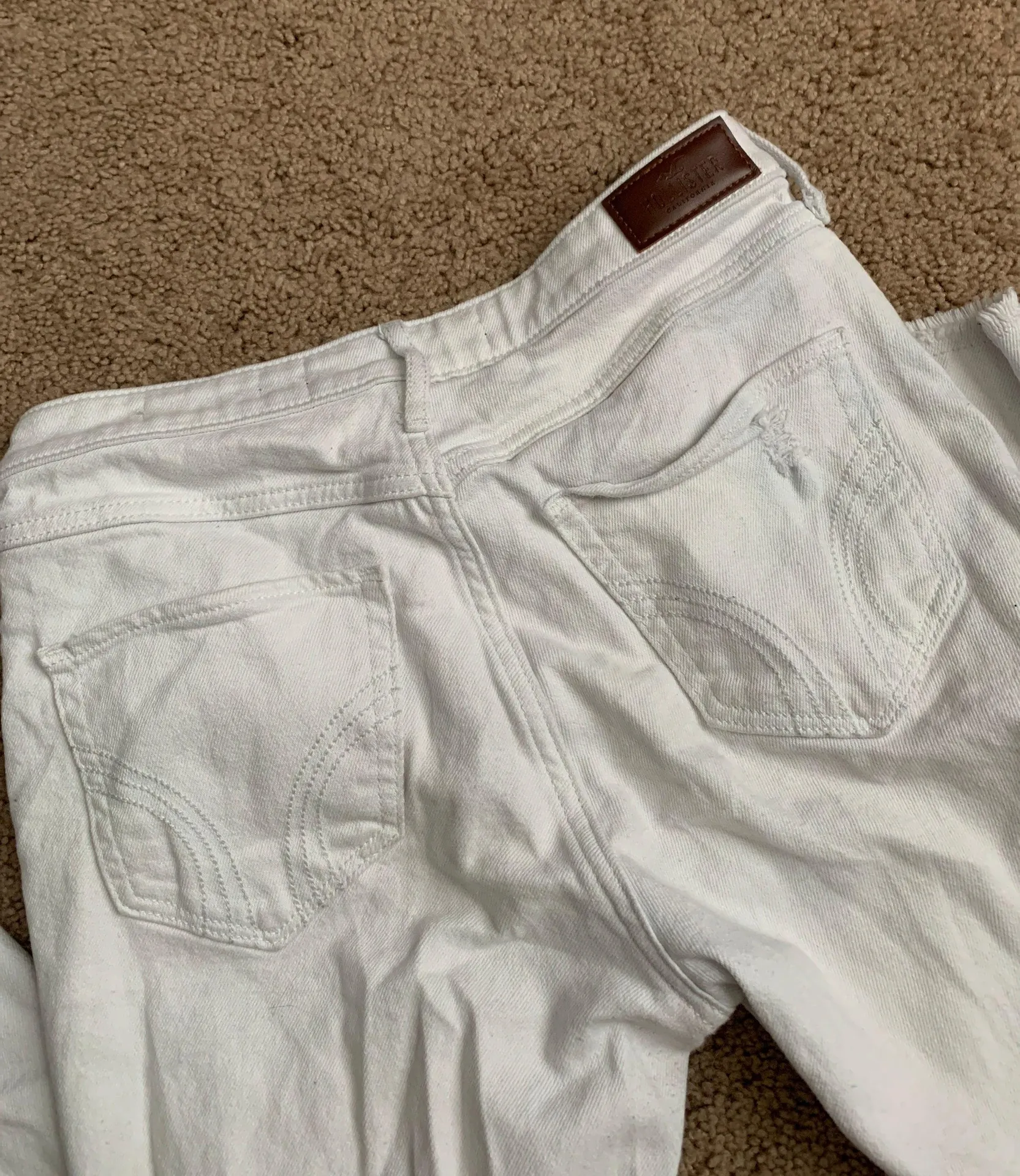 Hollister White Jeans - Image 2