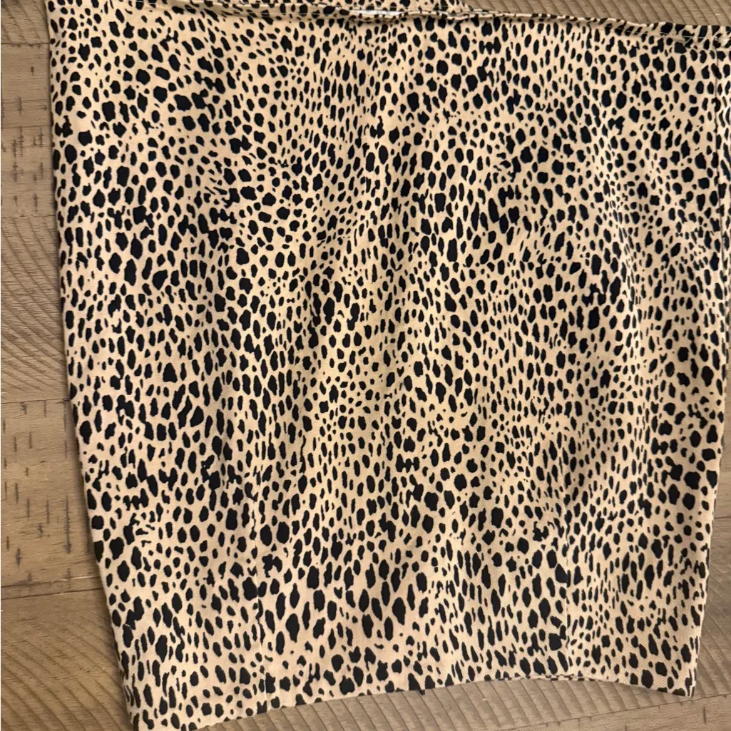 Brandy Melville Leopard Print Mini Skirt - Image 4