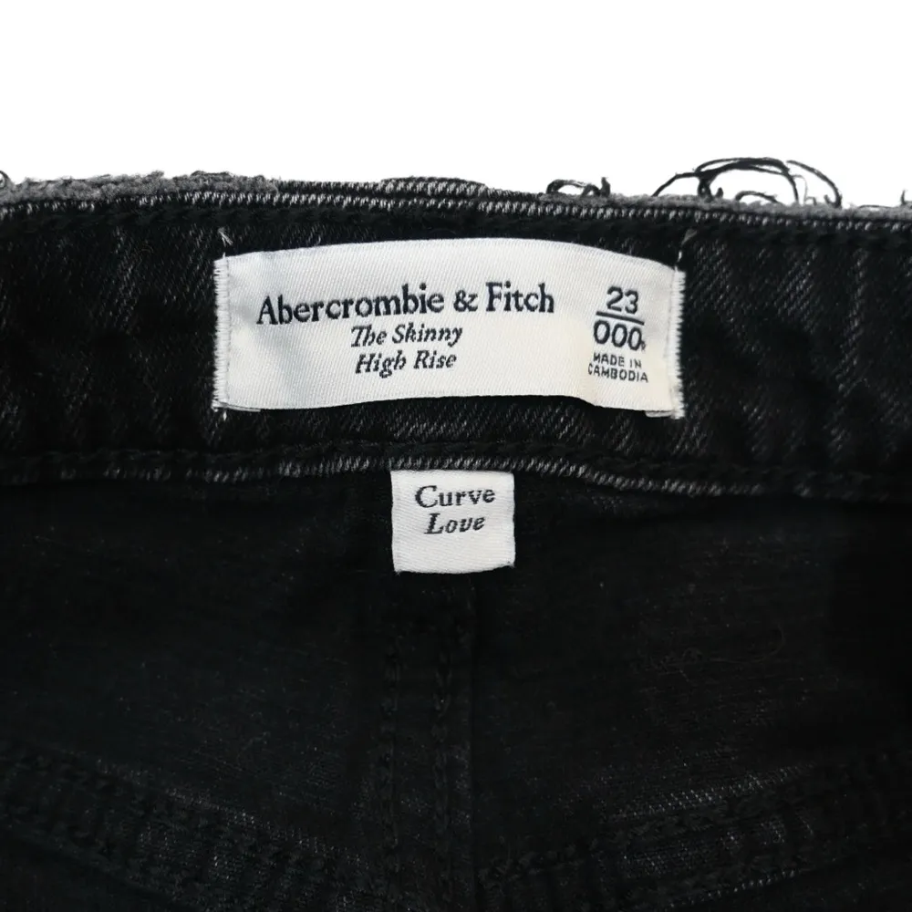 Abercrombie & Fitch Women's 23 The Skinny High Rise Jean in Black NEW - Image 9