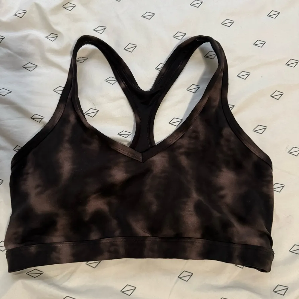 Varley Let's Move Sports Bra Tie Dye - Image 3