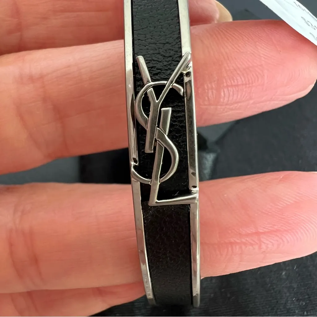 NWT Saint Laurent YSL Cassandre Logo-Plaque Enamel Bracelet Leather Silver Metal - Image 7