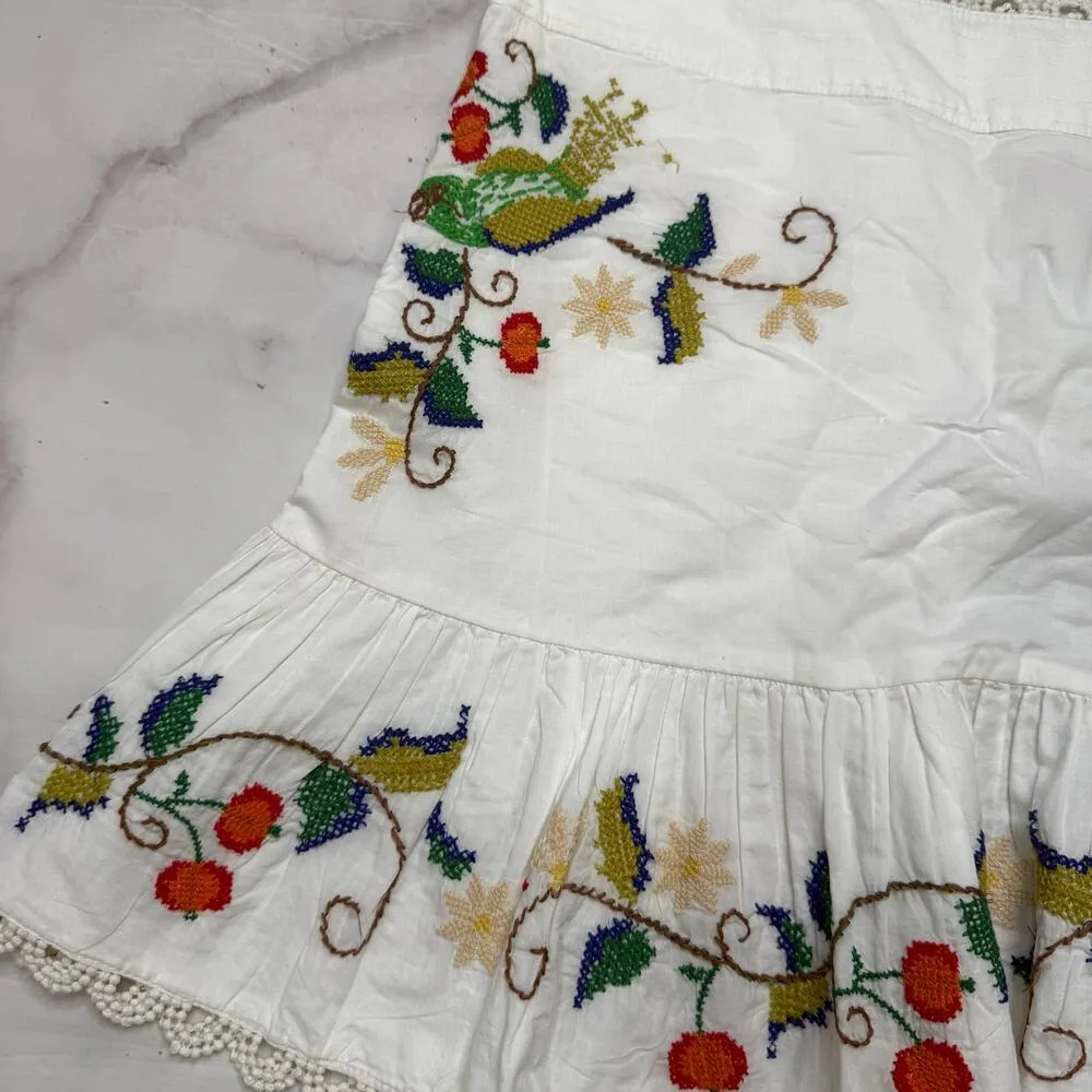Farm Rio Pitanga Embroidery Mini Skirt Size XL Off White New Crochet Birds - Image 3