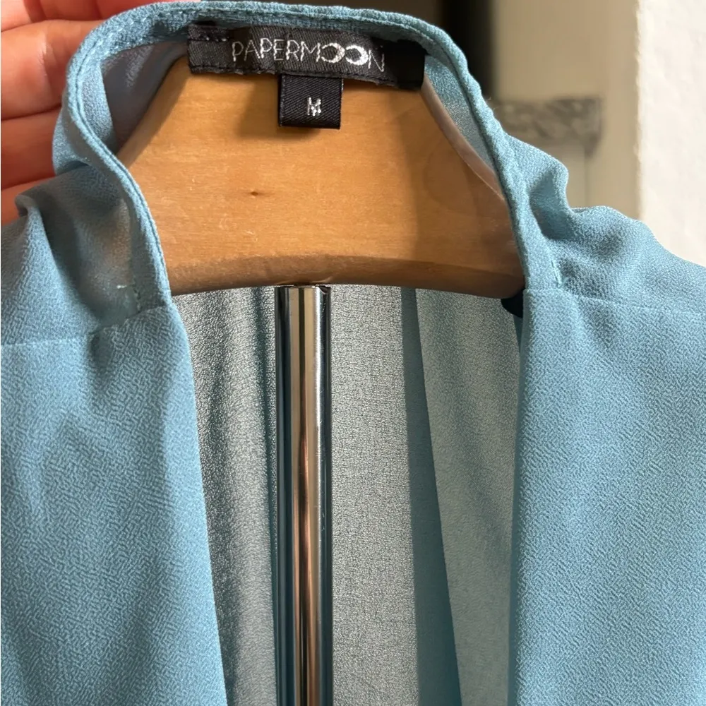 Papermoon blouse - Medium -EUC - Image 3