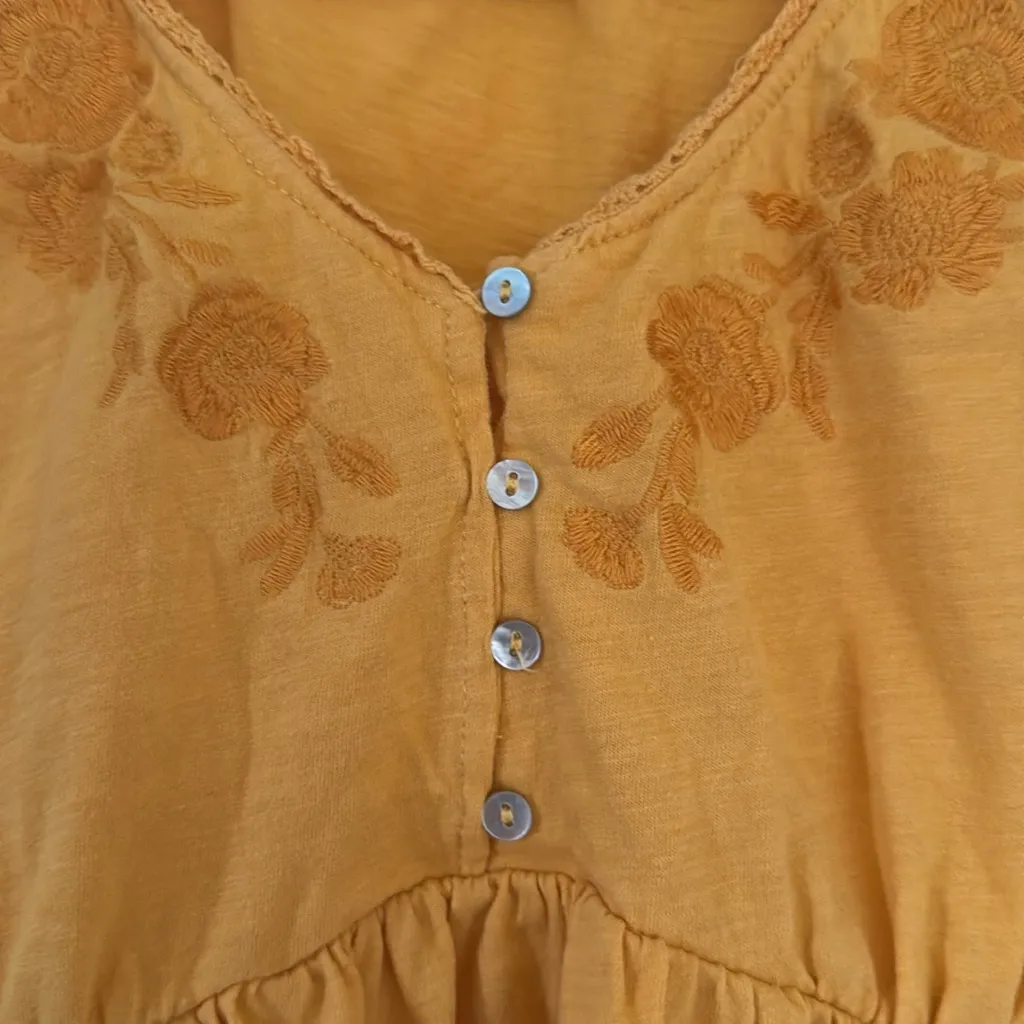 Embroidered Yellow Sleeveless Top - Image 7