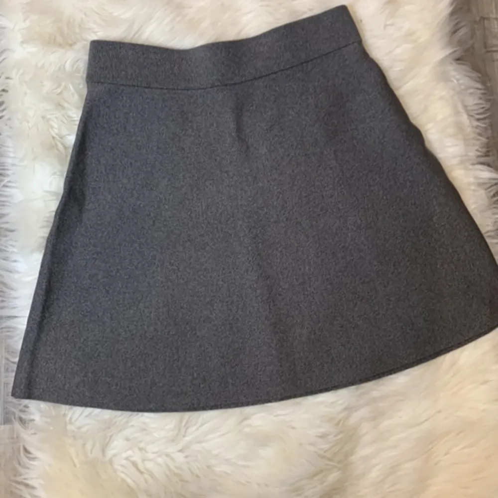 NWT Loft A-line sweater knit skirt S - Image 2