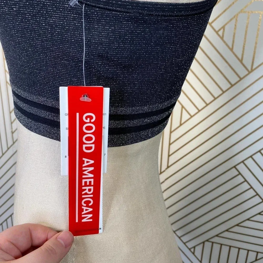 Good‎ American Seamless Lurex Stripe Bra in Black - Image 7