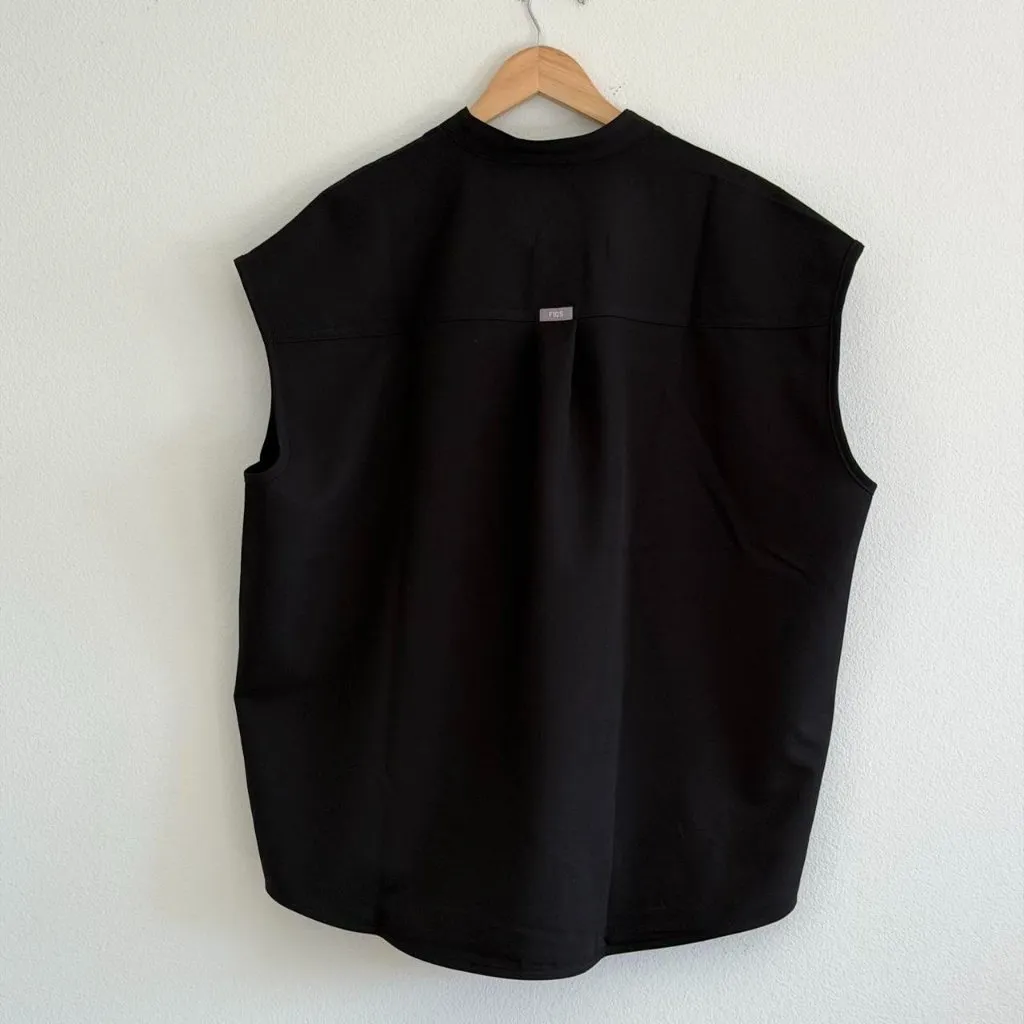 Figs Rafaela Oversized Scrub Top in Black, Size X-Large - Image 9