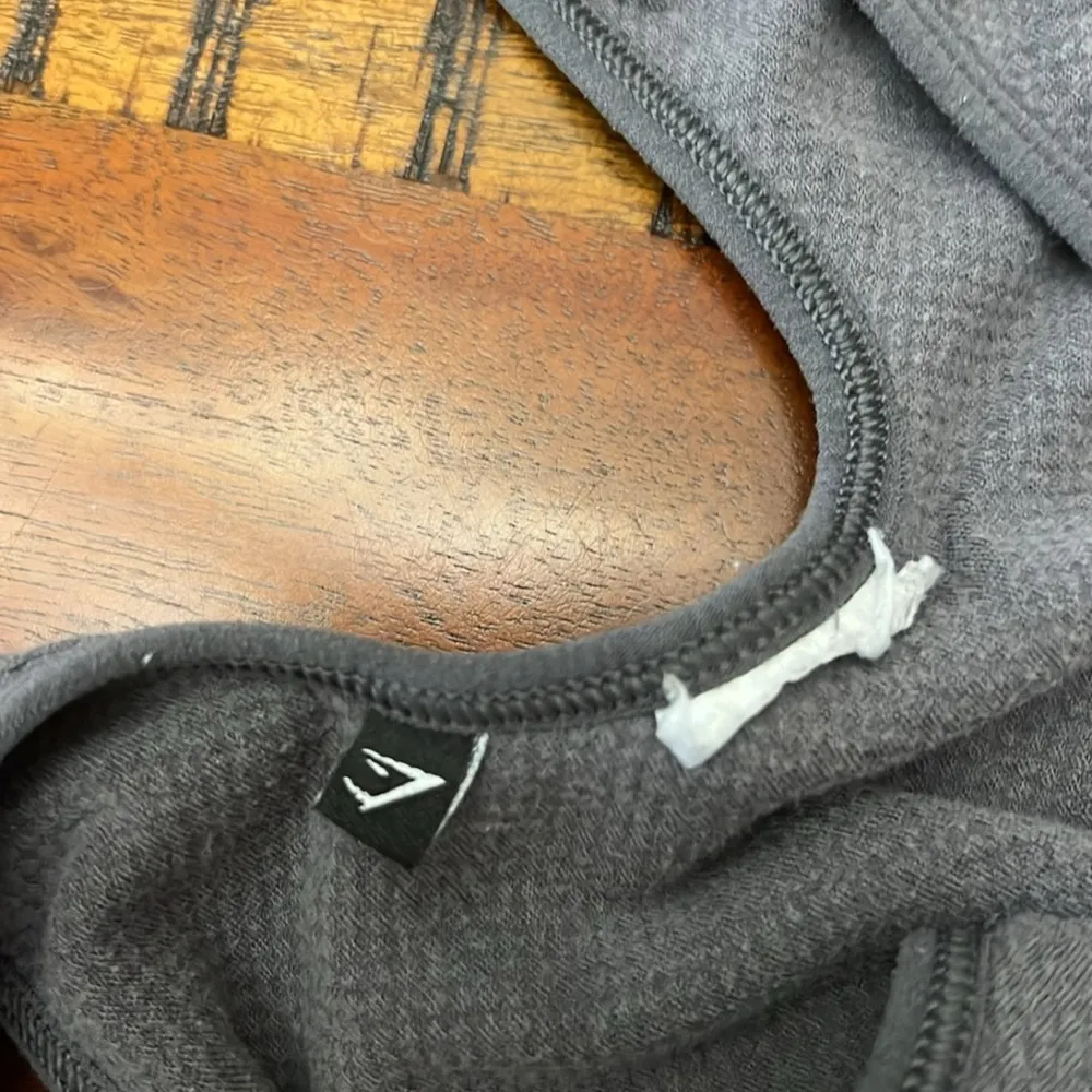 Gymshark Power Down Croplette Sports Bra Charcoal Gray Small | 11” P2P - Image 4