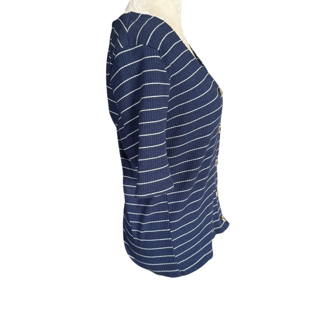 Nine Britton blue short sleeve v-neck button down ribbed shirt size large - Image 3