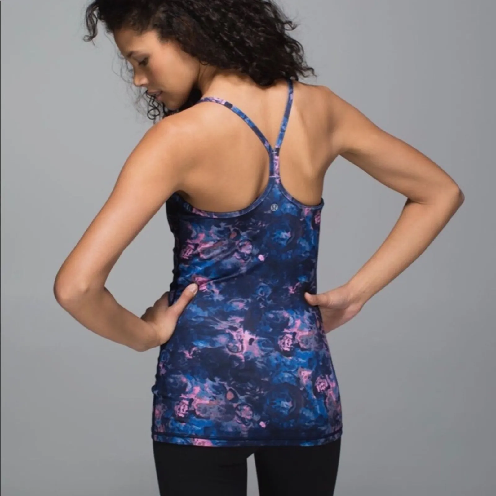 Lululemon Power Y Tank Top with Built-in Bra Size 4 - Image 2