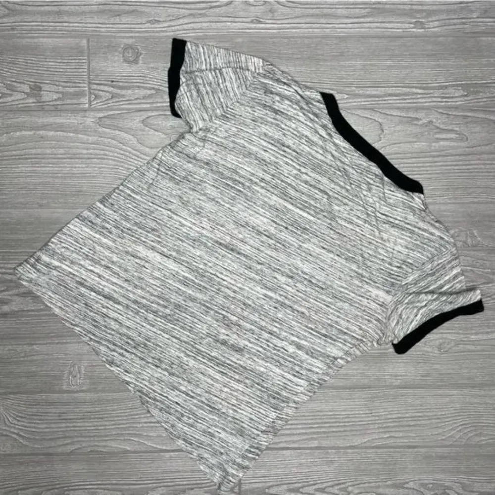 victoria secret Pink “ holla daze “ sequin Christmas t-shirt Heathers Grey large - Image 3