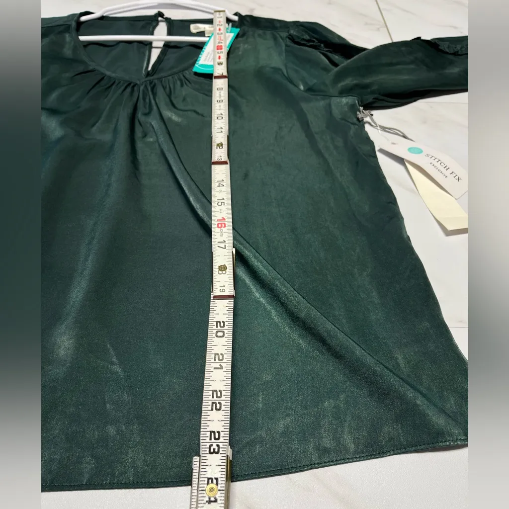 NWT Nine Britton Juliana Satin Dark Green Blouse size small - Image 8