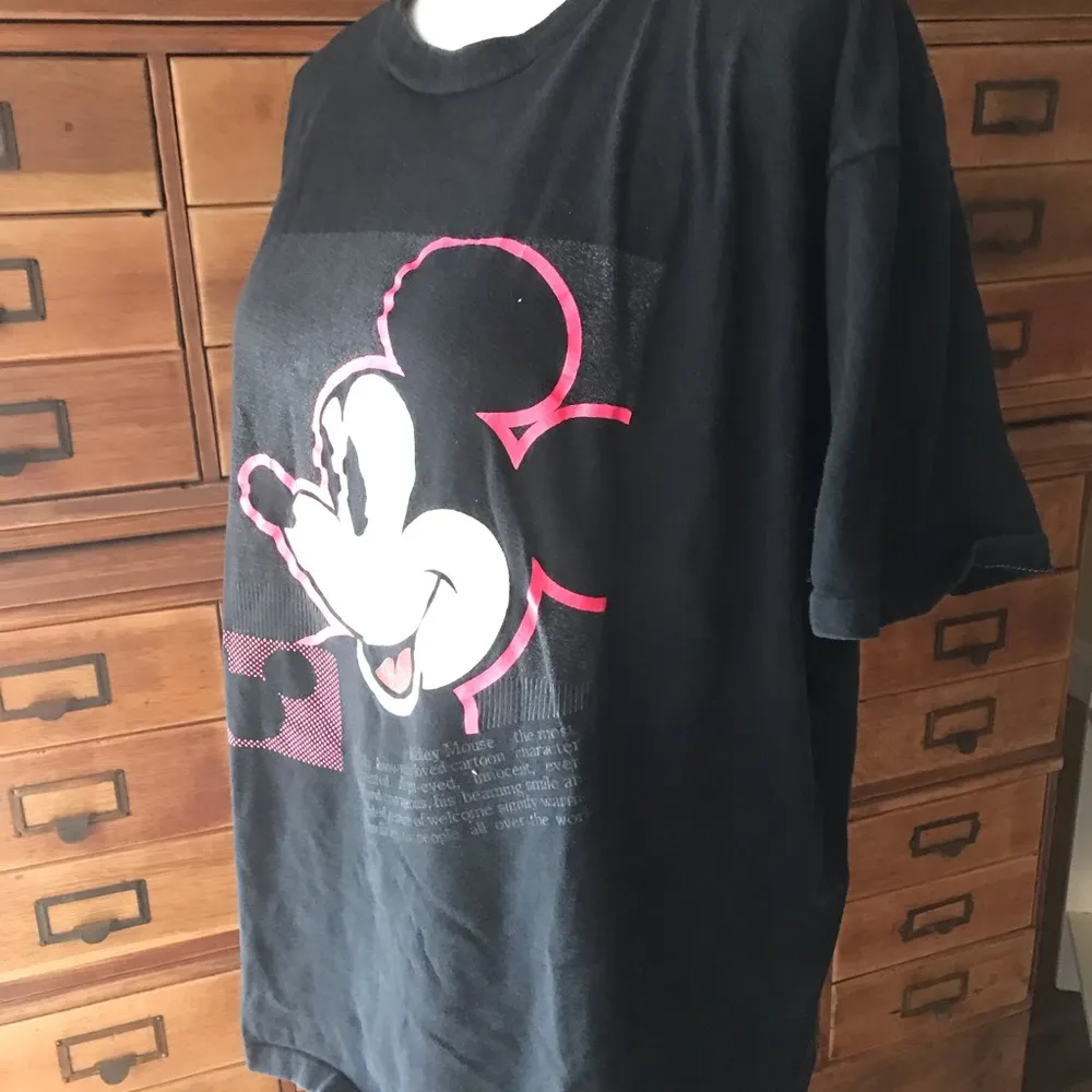 Vintage Mickey Mouse Big Face Shirt single stitch Neon Pink Disney XL - Image 4