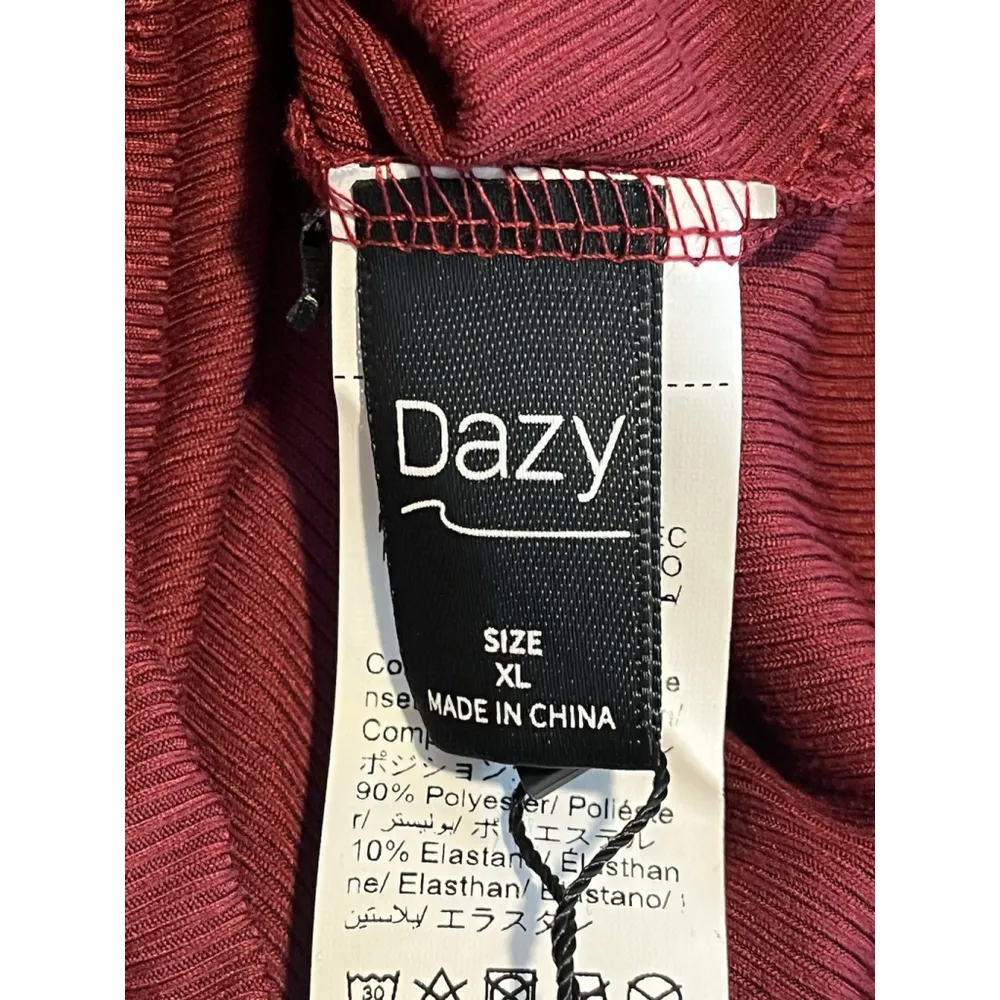 Dazy Henley Top Womens Juniors XL Burgundy Ribbed Quarter Button Long Sleeve NWT Size undefined - Image 6