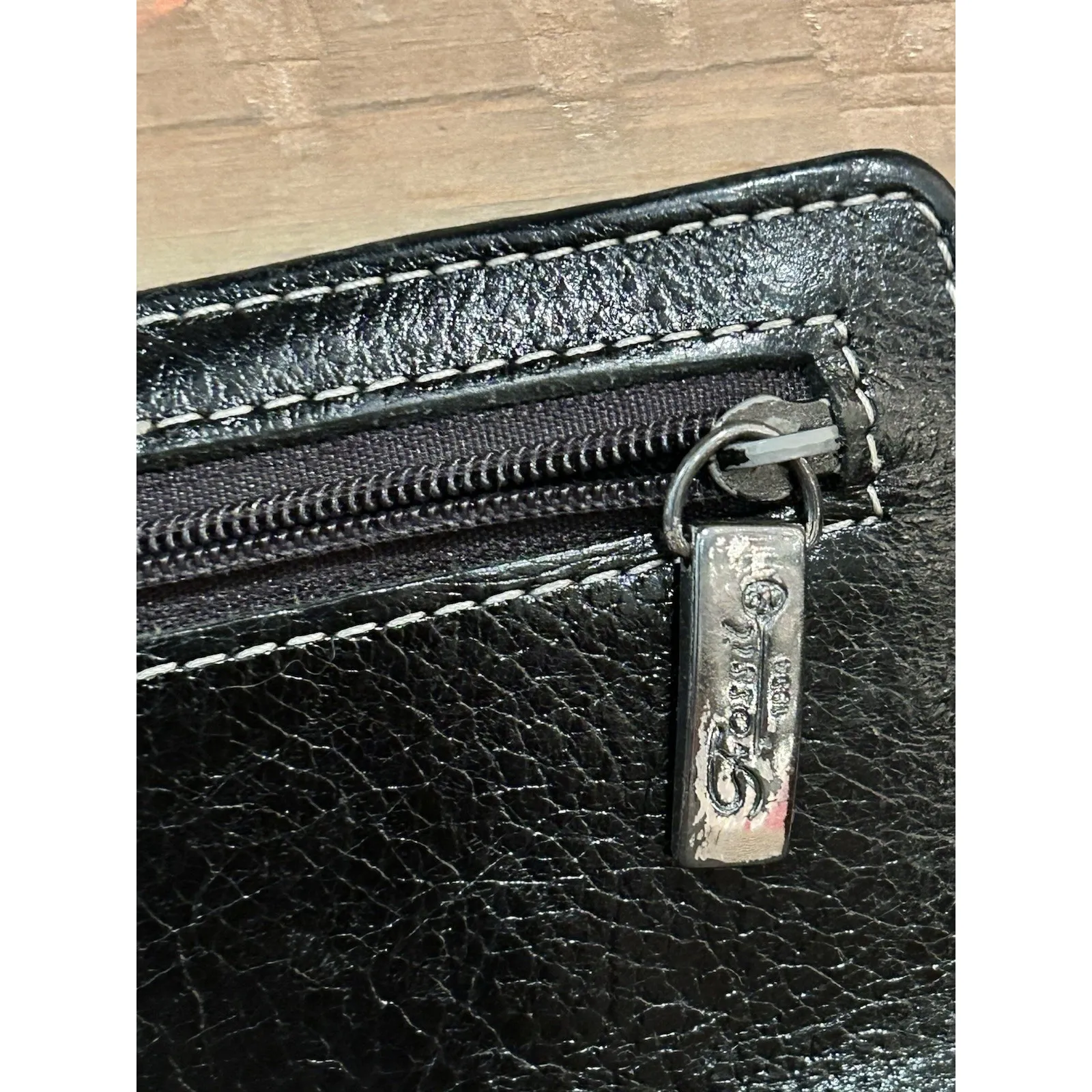 Fossil Trifold Wallet Womens Black Leather Checkbook Pen Holder Change Cards - Image 4