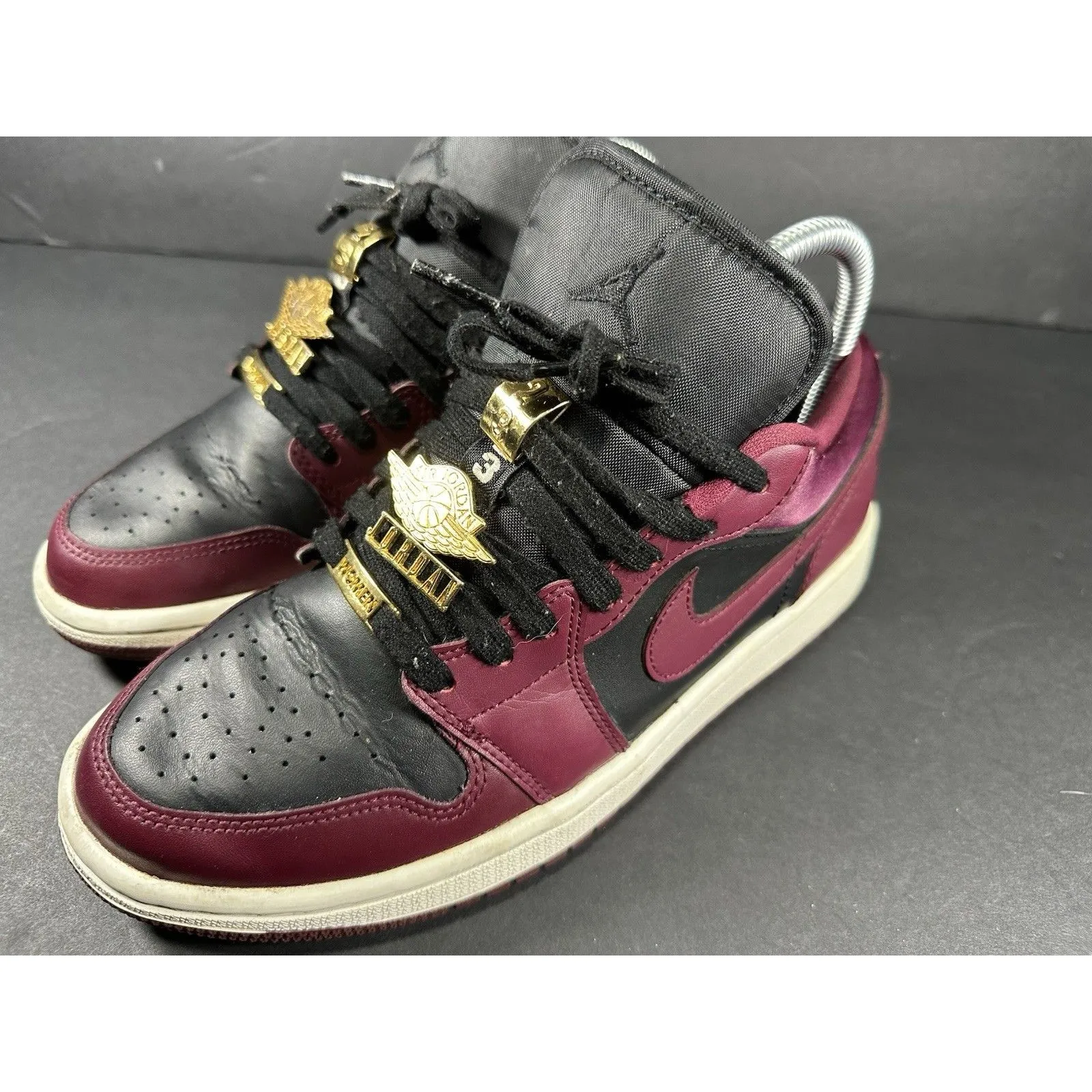 Nike Air Jordan 1 Low SE Dark Beetroot with Charms Size 8.5 - Image 6