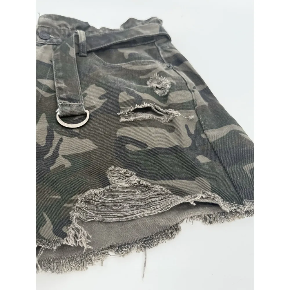 Kancan Camo Distressed Women's XL Shorts Belt Ruffle Top High Rise Tie Green - Image 2