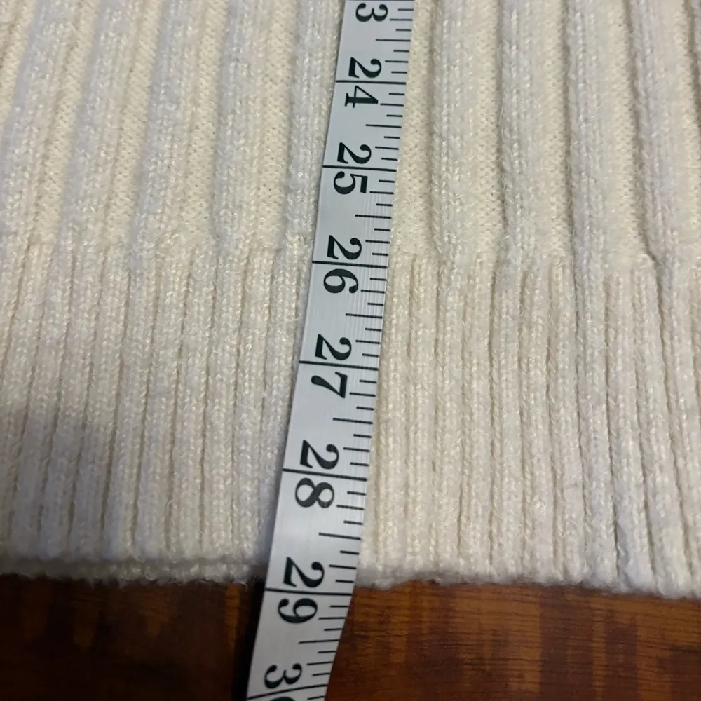 Altar'd State Off White Oversized Fuzzy Turtleneck Ribbed Sweater Size Medium - Image 14