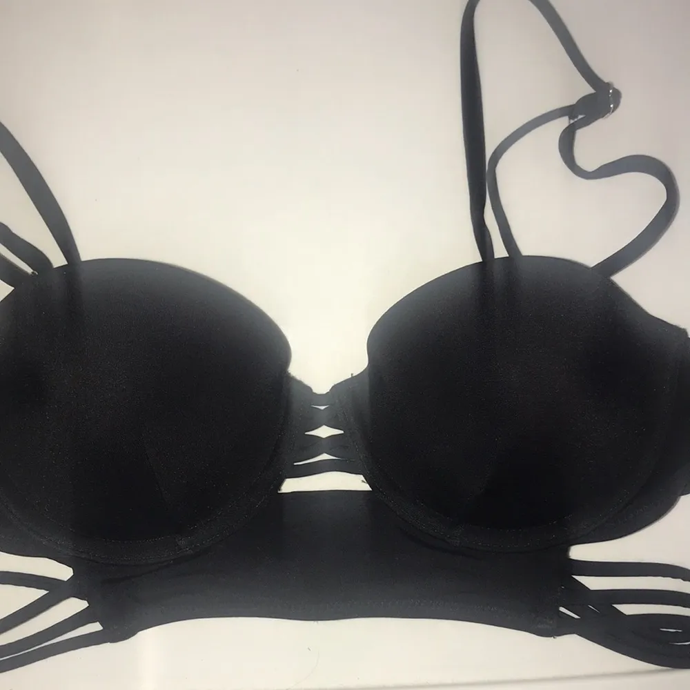 Victorias Secret Bikini Top 34A - Image 2