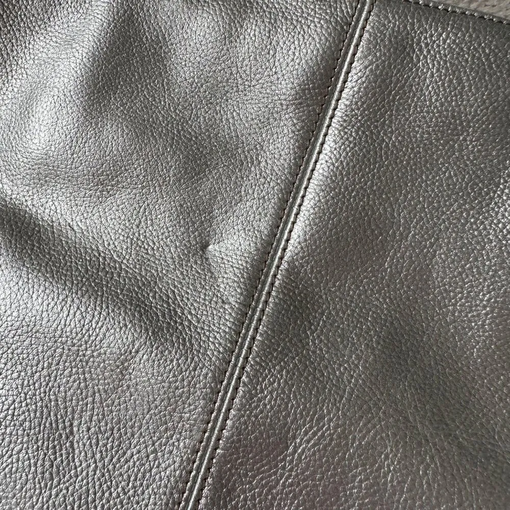 Silver Leather Tignanello Shoulder Hobo Bag - Image 10