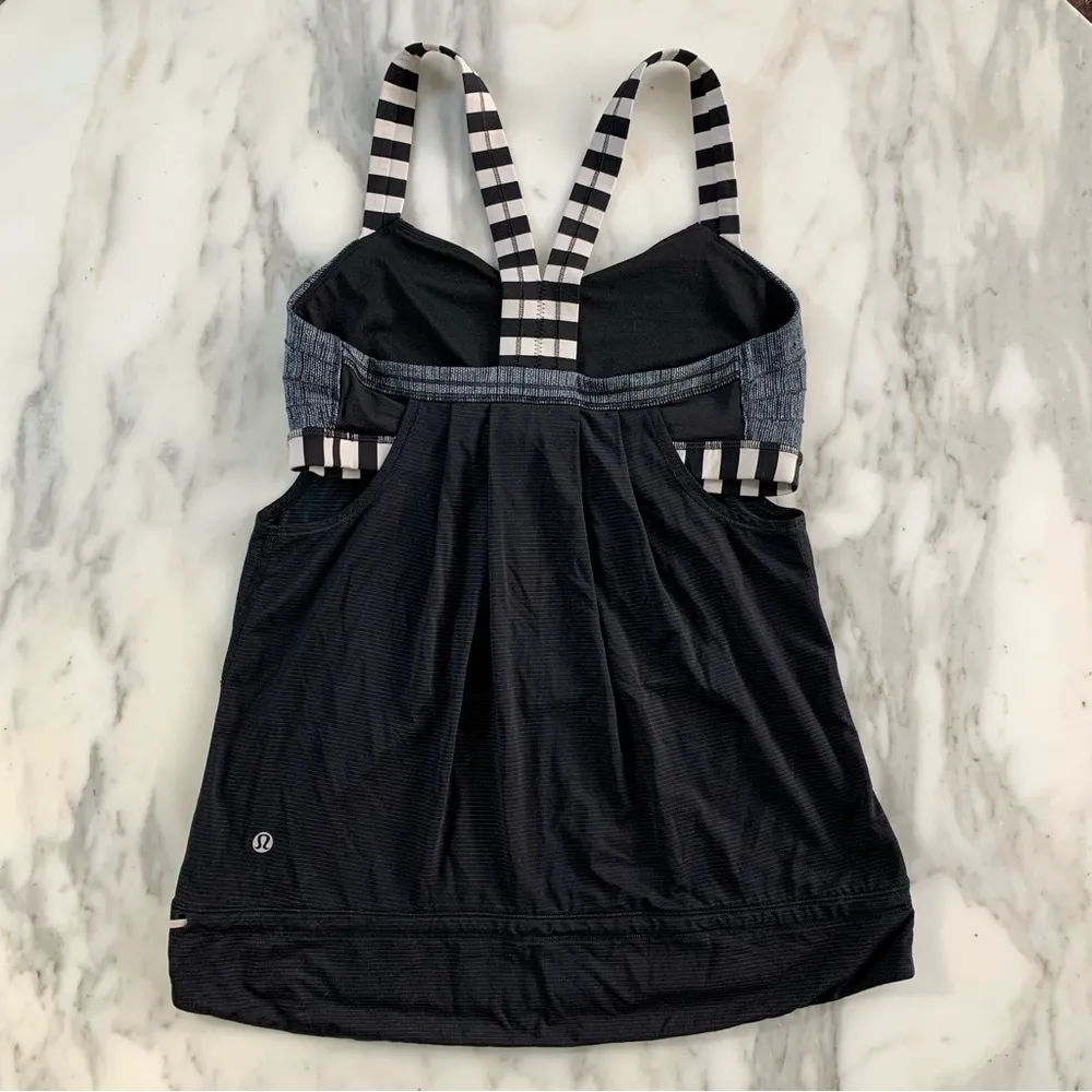 LULULEMON Rest Less Run Tank With Built In Bra • Sz 8 - Image 8