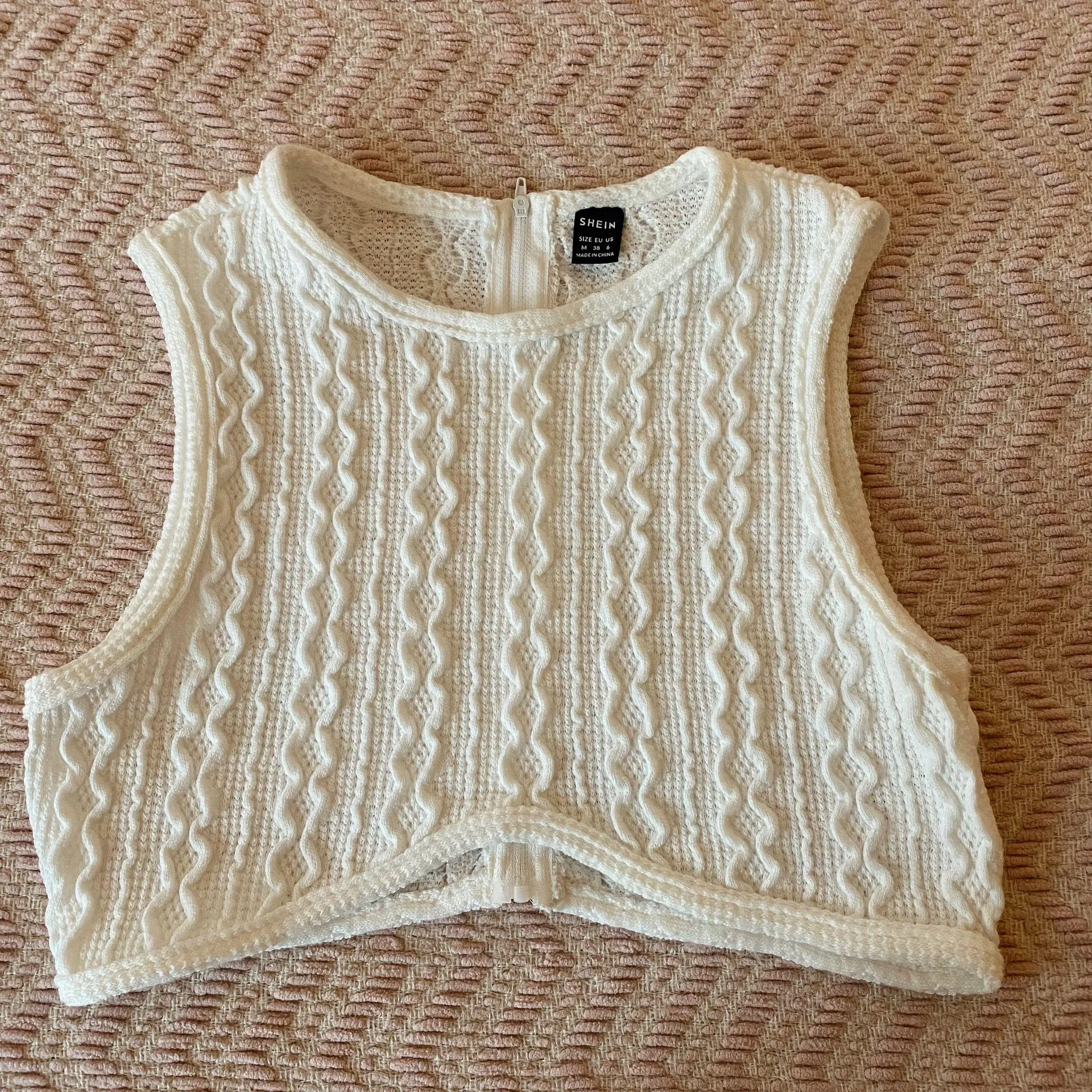 SheIn Cropped sweater tank - Image 2