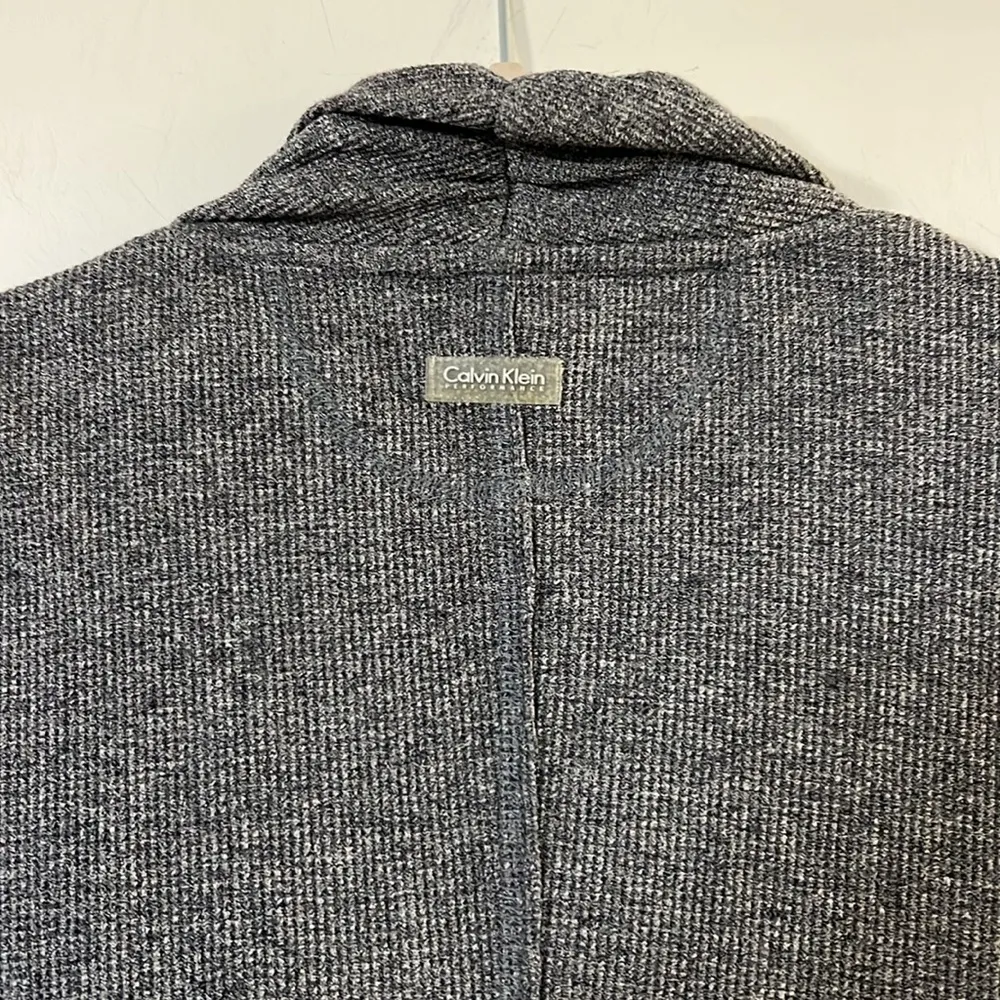 Calvin Klein Cardigan size small - Image 6