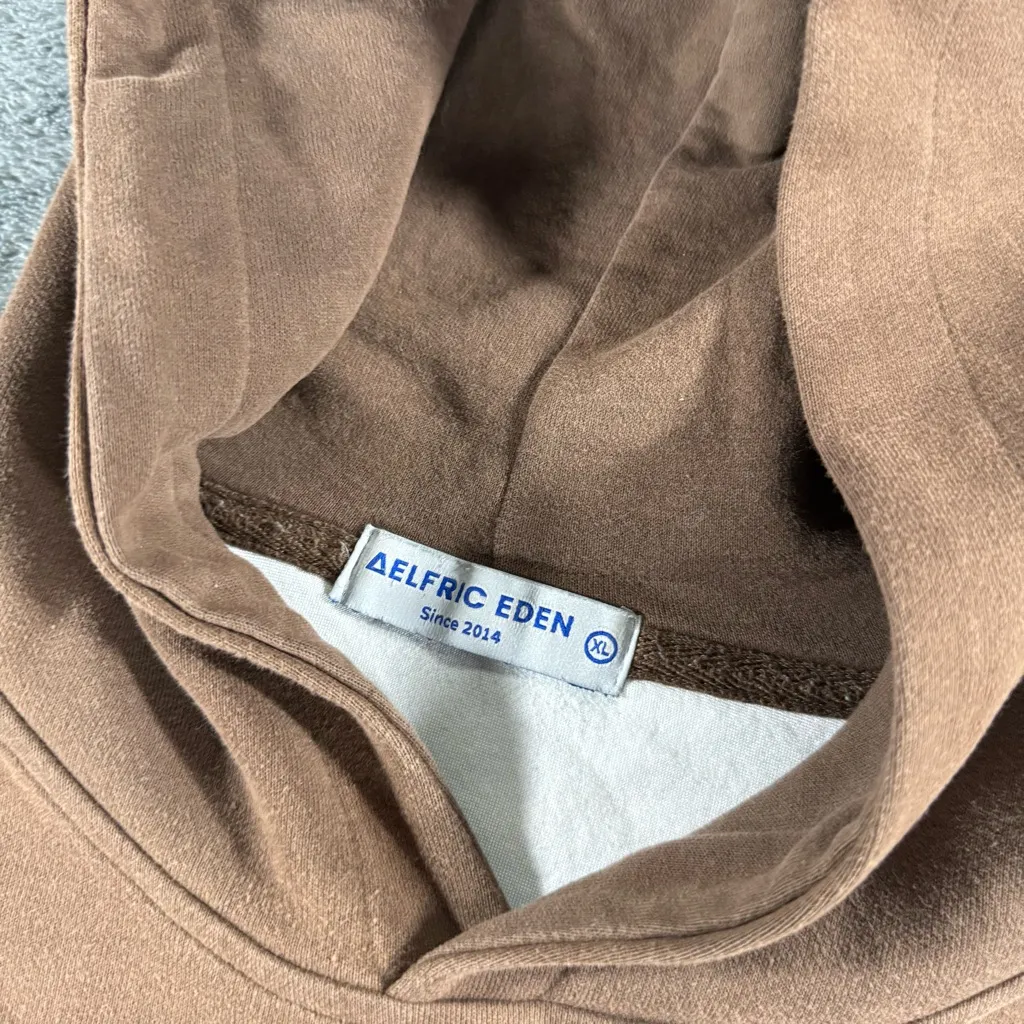 Aelfric Eden We Vaguely Feel Many Hoodie Brown Anime Grafiti Drop Shoulder Cozy - Image 6