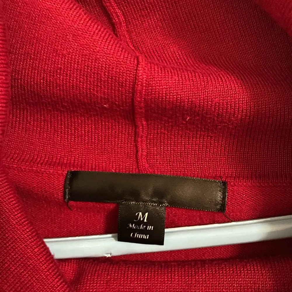 Varsity striped red light weight sweater size M Size M - Image 5