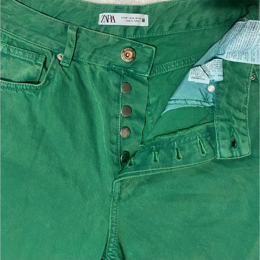 Solid Color Wide Leg Cropped Jeans Green - Image 3
