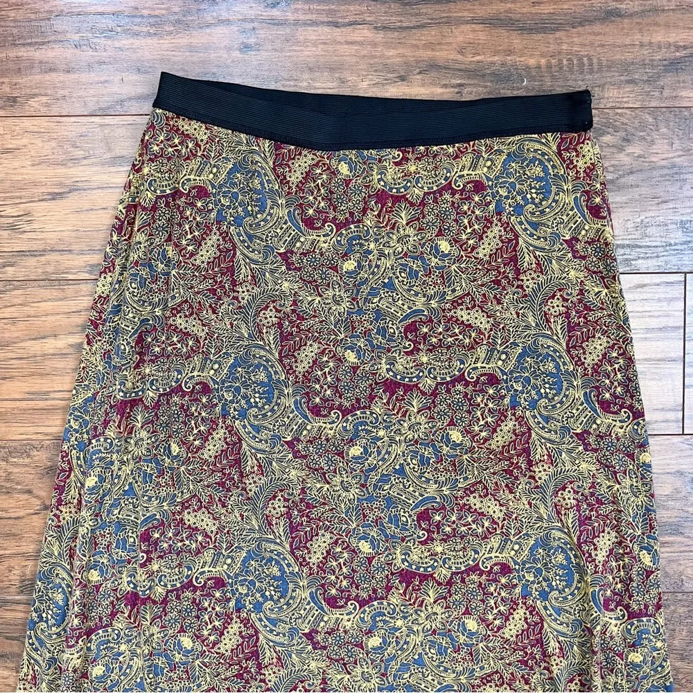 Free People • Sashaying Maxi Skirt paisley print jersey knit maroon gold blue - Image 3