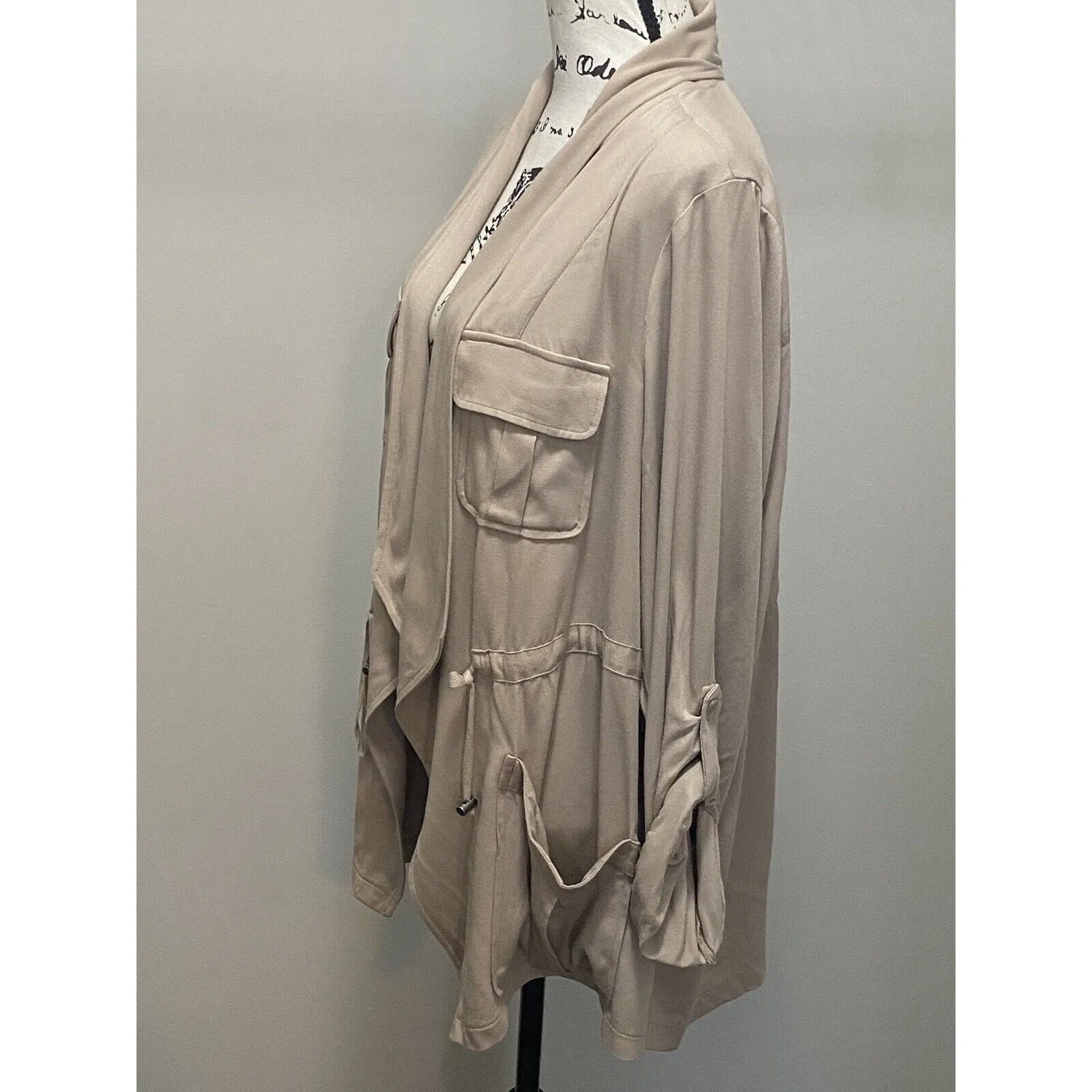 Torrid Womens Jacket Drape Front Drawstring Anorak Light Tan Sz 2 - Image 5