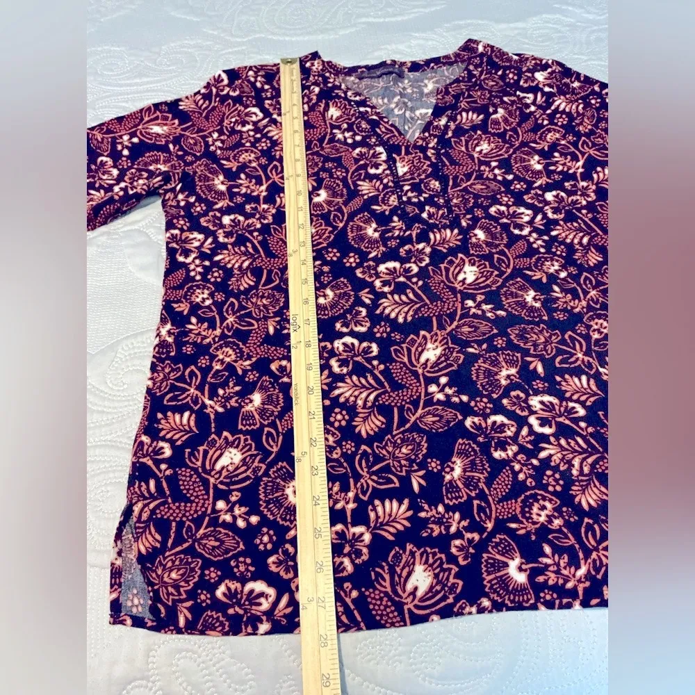 Gloria Vanderbilt Red and Blue Boxy 3/4 Sleeve Blouse - Image 3