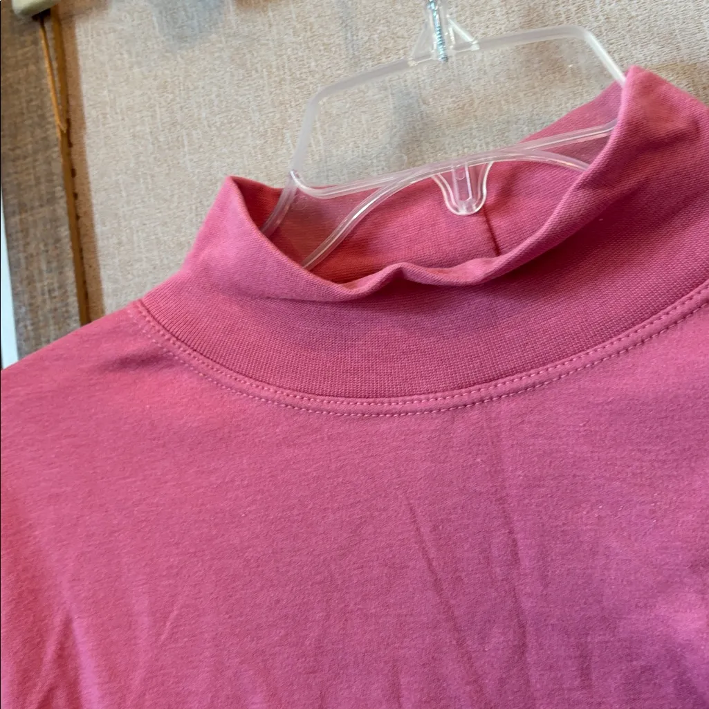 White Stag Rose Long Sleeve mock neck tee xl - Image 2