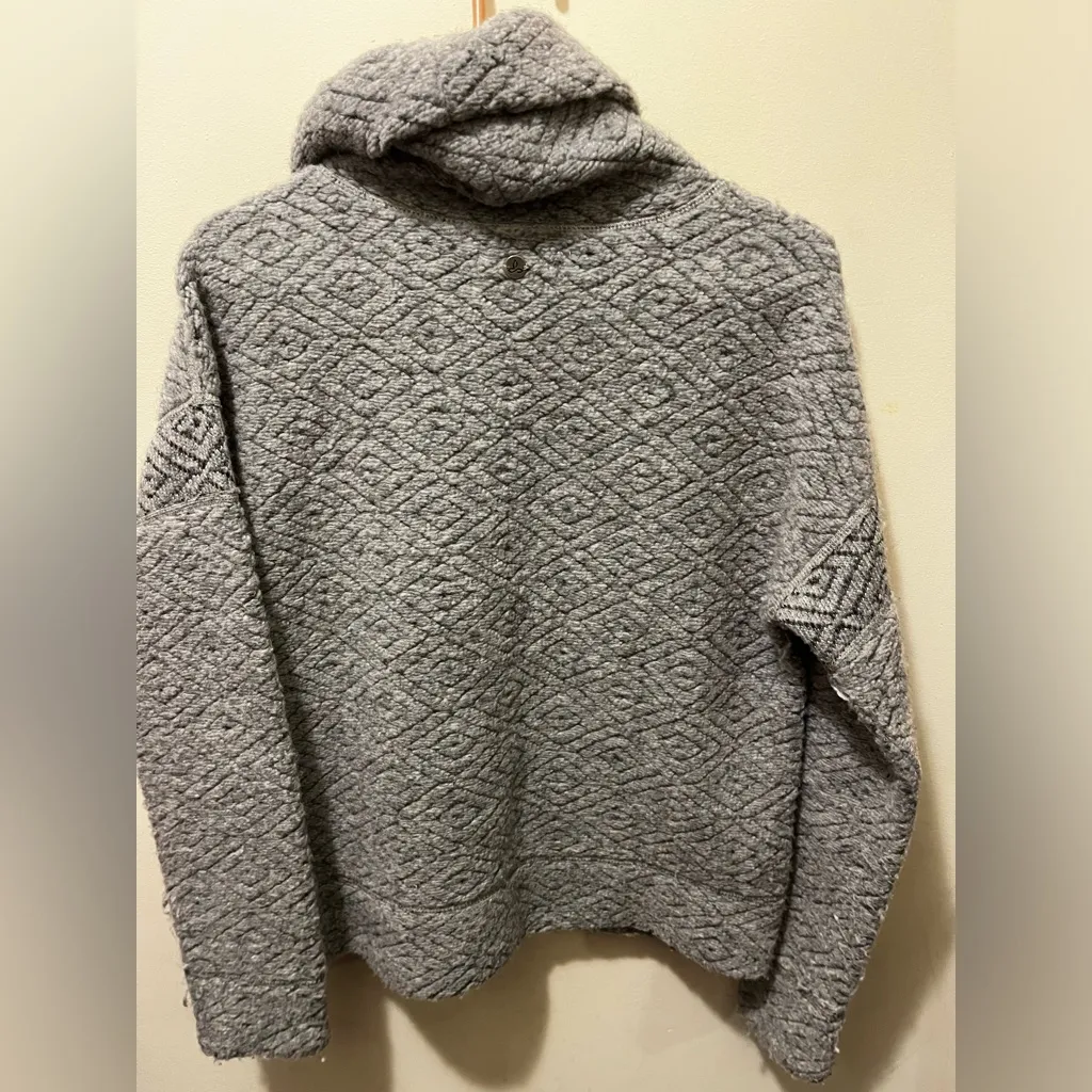 prAna  heavy wool blend cowl‎ neck pocket sweater sz small - Image 5