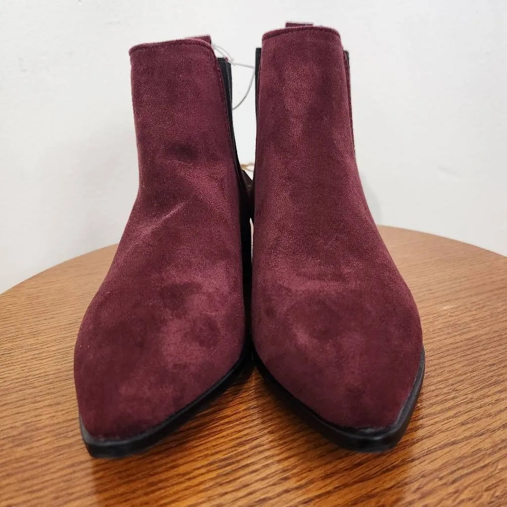 Seven7 Manhattan Micro Suede Oxblood Boot Size 6 NWT Ankle Bootie - Image 2