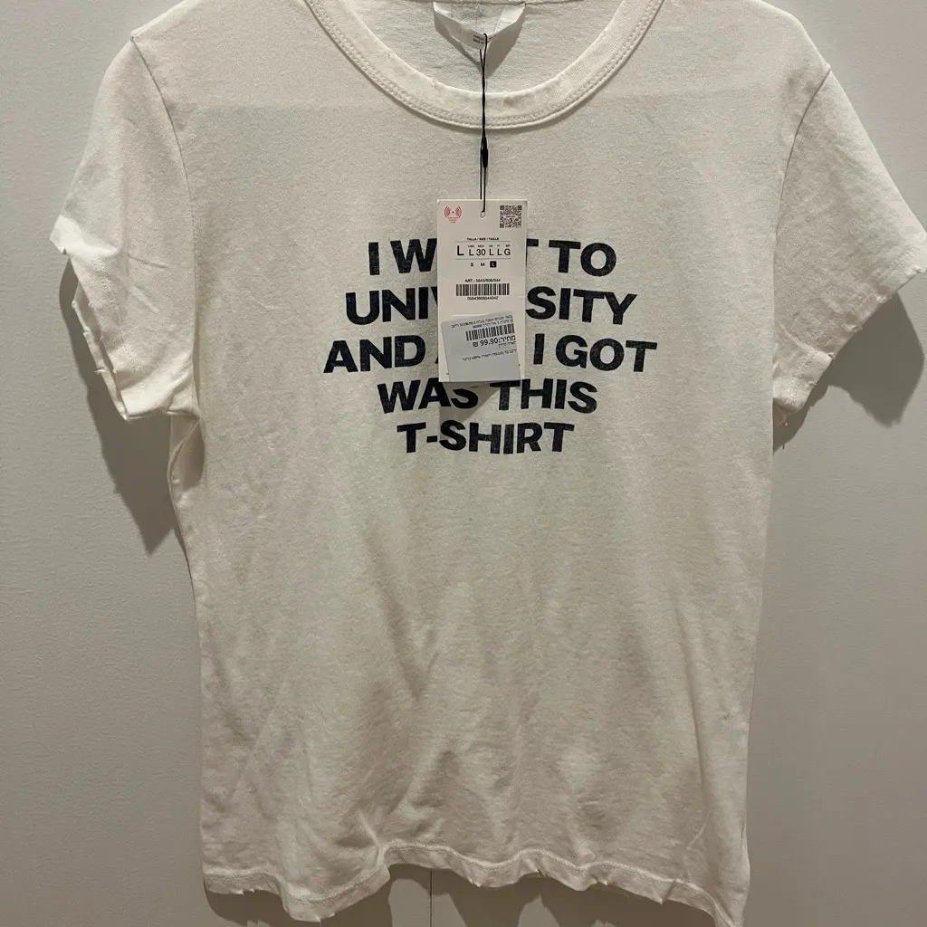 Cream graphic tee distressed edges NWT - Image 2