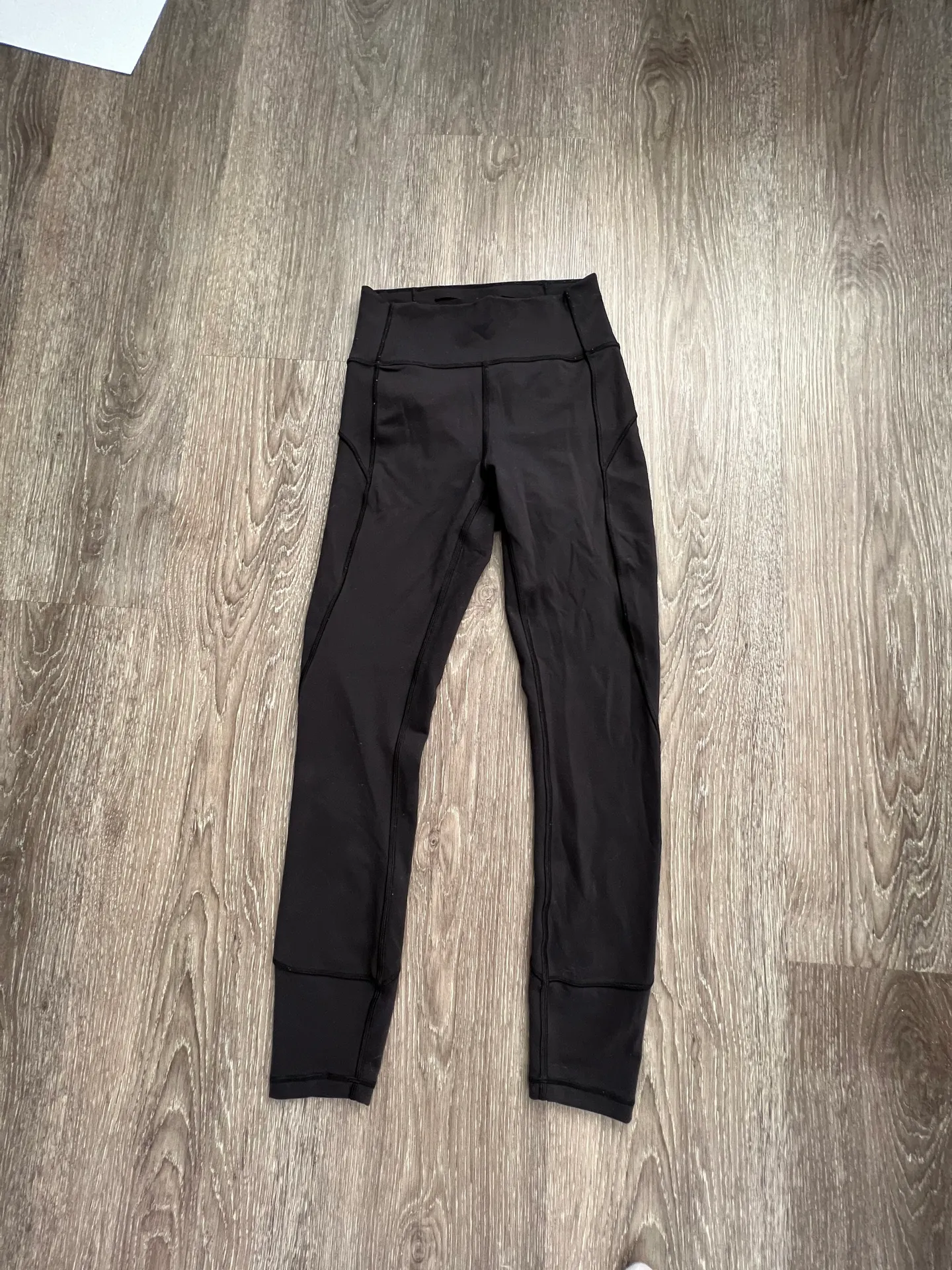 Lululemon In Movement 7/8 Tight *Everlux 25" Black - Image 4