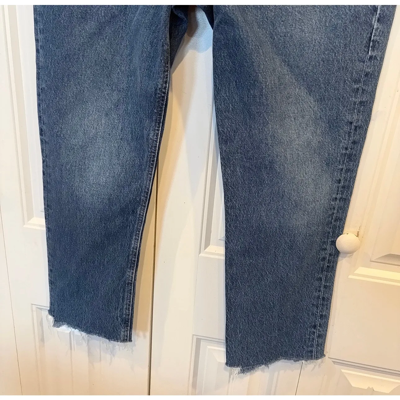 AGOLDE  Riley High Rise Straight Crop Jeans Size 30 - Image 4