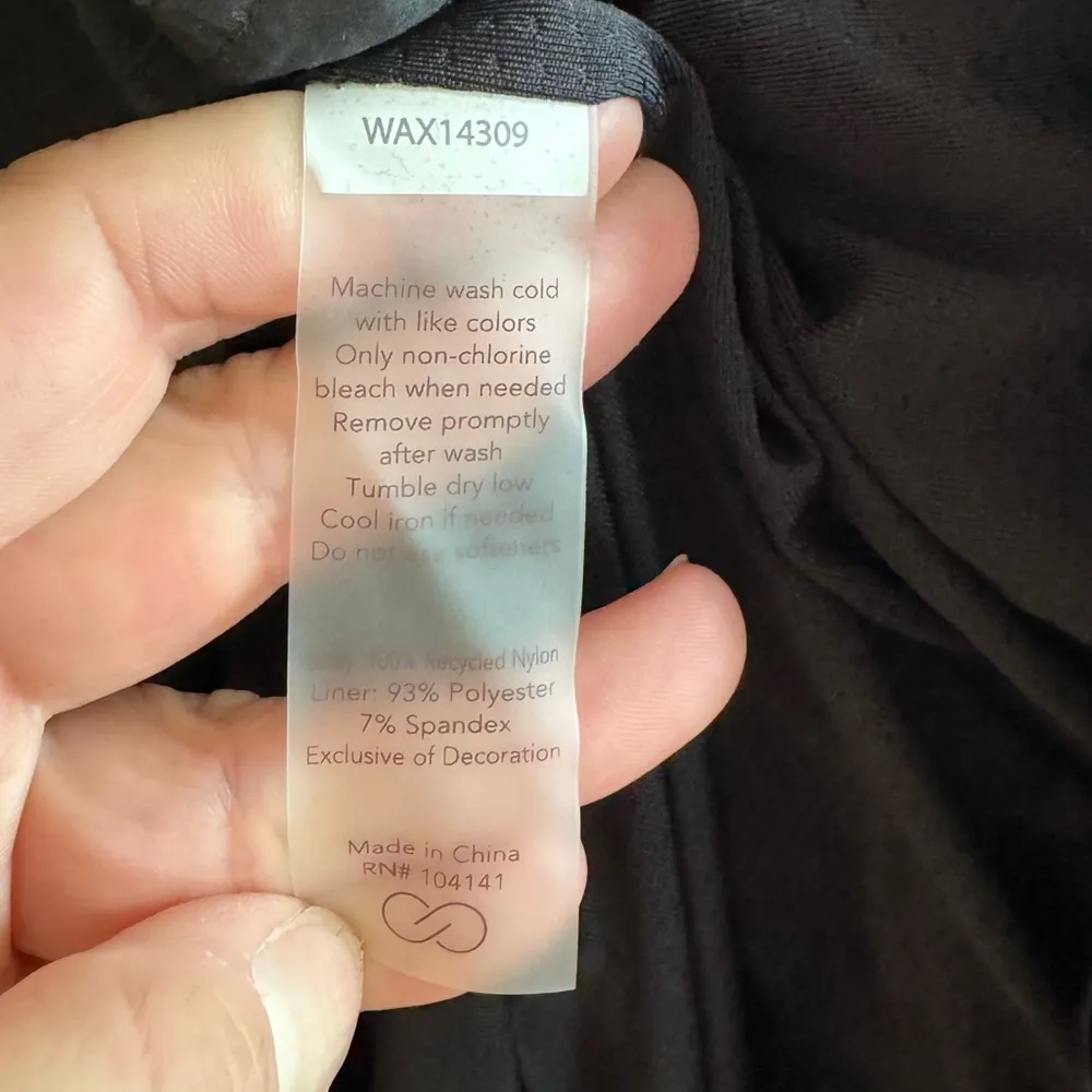 NWT! Women’s Calia solid black pullover hooded windbreaker jacket Medium $118 - Image 4