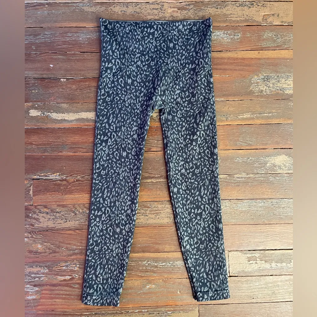 SPANX Look At Me Now High Rise Seamless Leopard Print Sexy Leggings Sz XL 💛🎀 - Image 8
