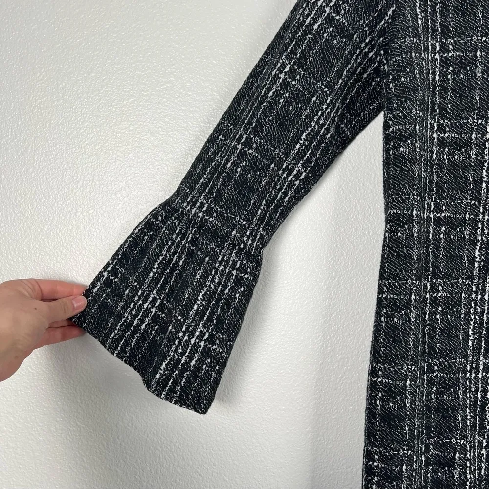 BANANA Republic Tartan Bell Sleeve Dress Gray‎ Sz 6 - Image 3