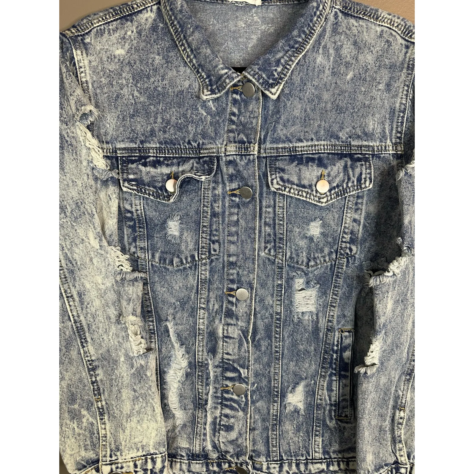 Bibi Blue Jean Acid Wash Distressed Long Sleeve Button Up Denim Jacket Size M Size M - Image 6