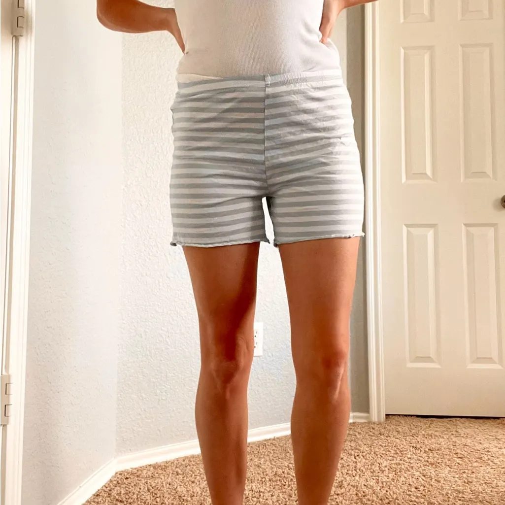 Ekouaer Striped Lettuce Hem Shorts - Image 2