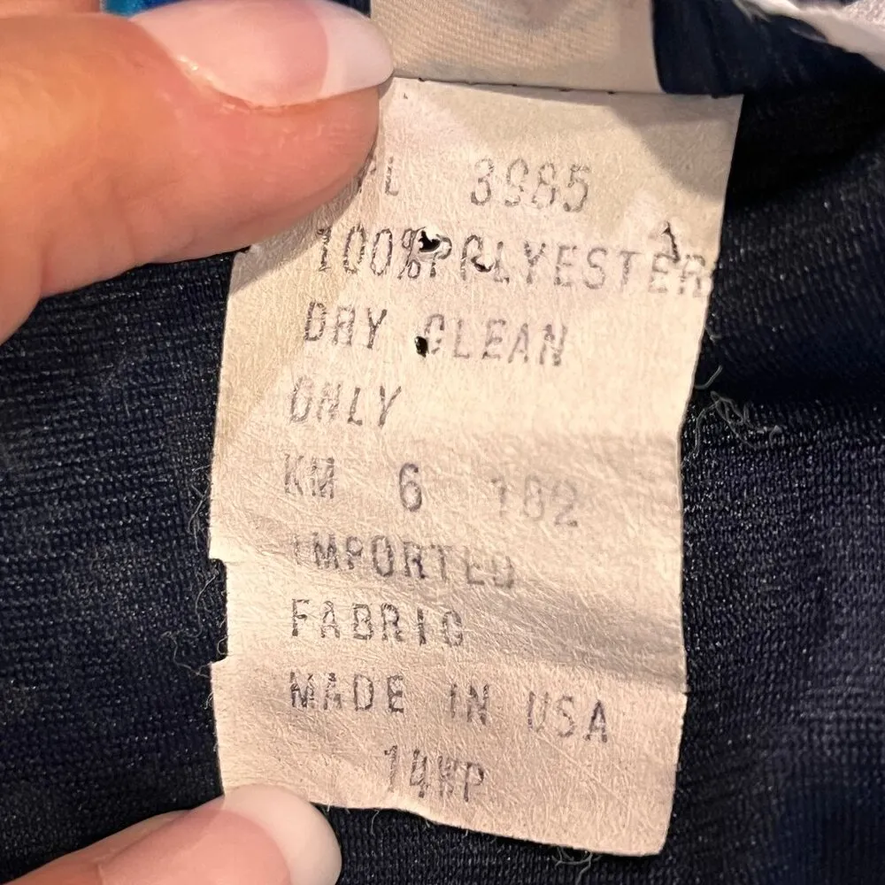 VTG 80s Lace Bow Tie Graphic Pattern Belted Dress SZ M Mad Men Doiley Unique Blue Size M - Image 11