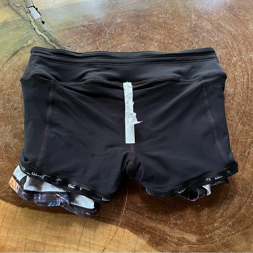 Lululemon Athletica Pace Rival Mid-Rise Skirt Veiled Floral Black Multi sz 6 - Image 6