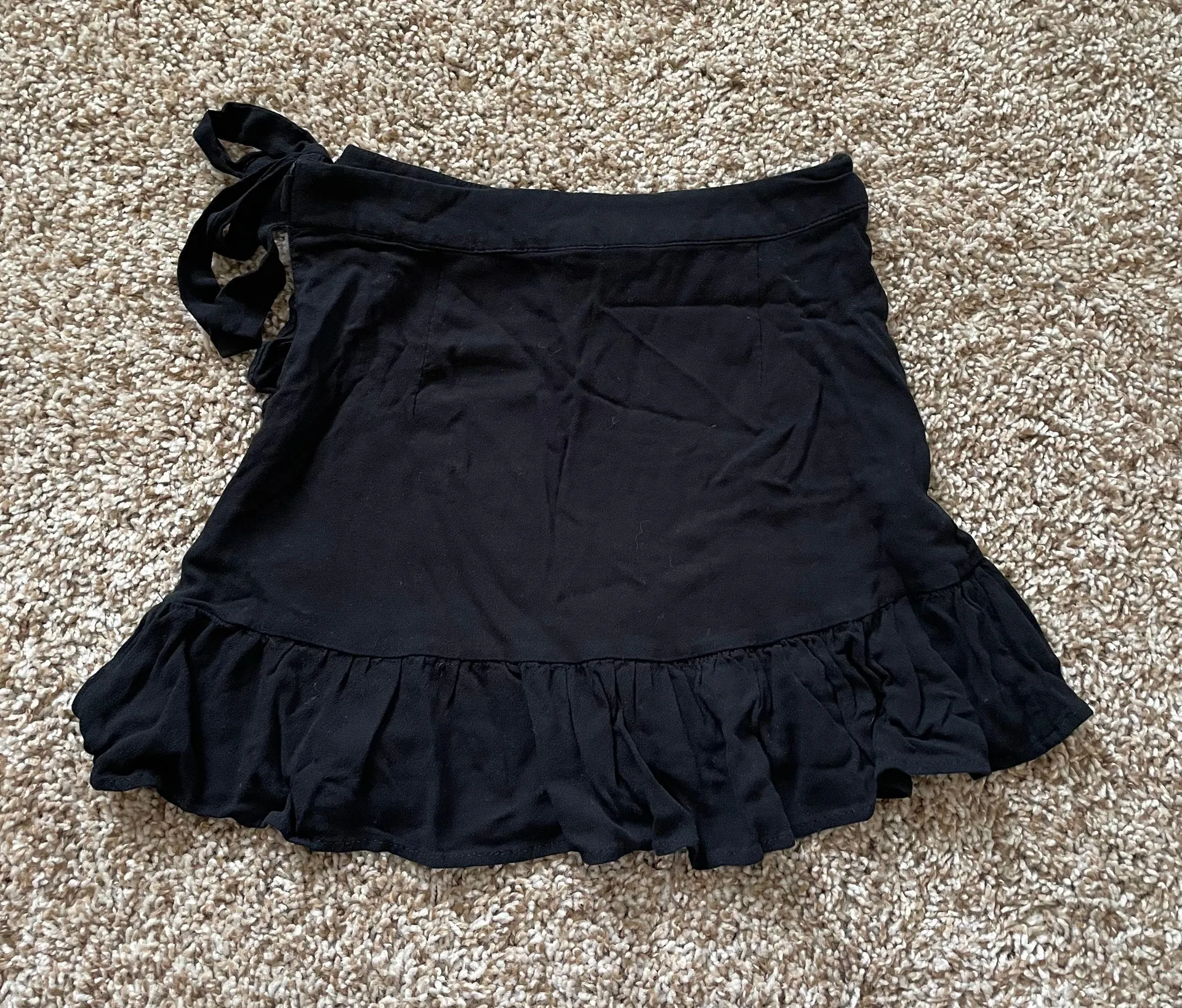 Cotton On wrap ruffle skirt - Image 2