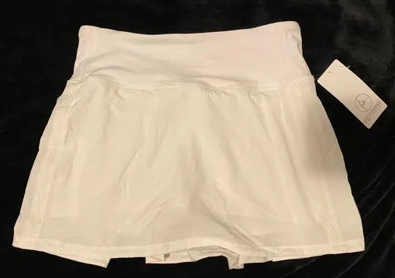 White Athletic Skirt! - Image 3
